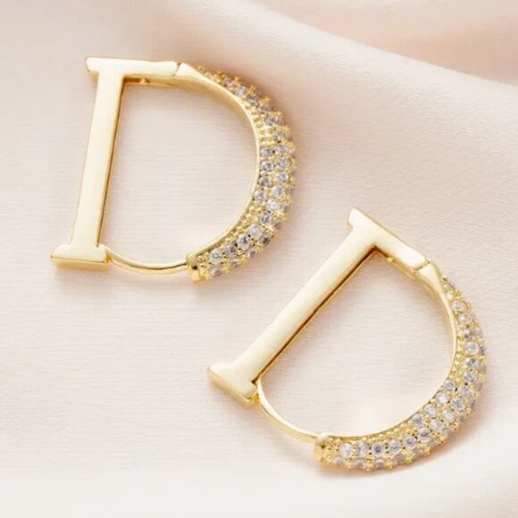 New Women's Fashion Earrings 24 K Gold Plating Golden Logo Earrings - Picture 2 of 4